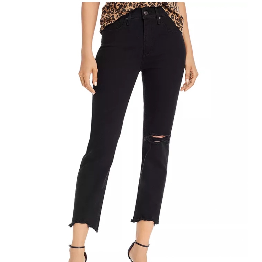 Levi’s size 27 High Rise Straight Crop